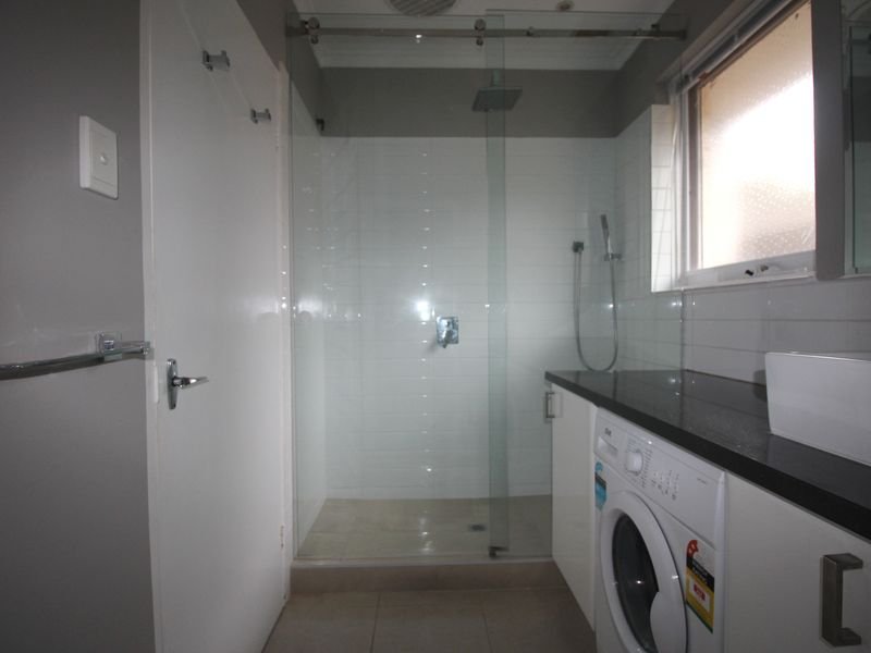 Gallery: 2/22 Latrobe Street