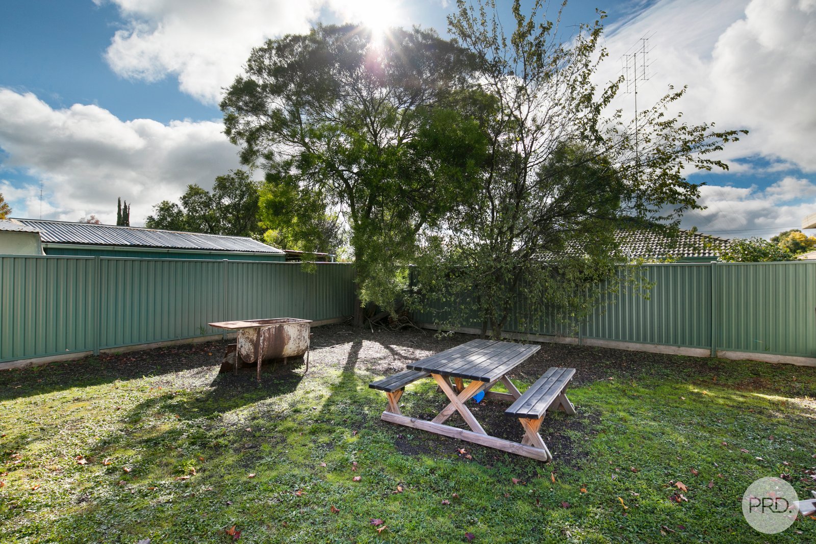 2/22 Marie Crescent WENDOUREE 8