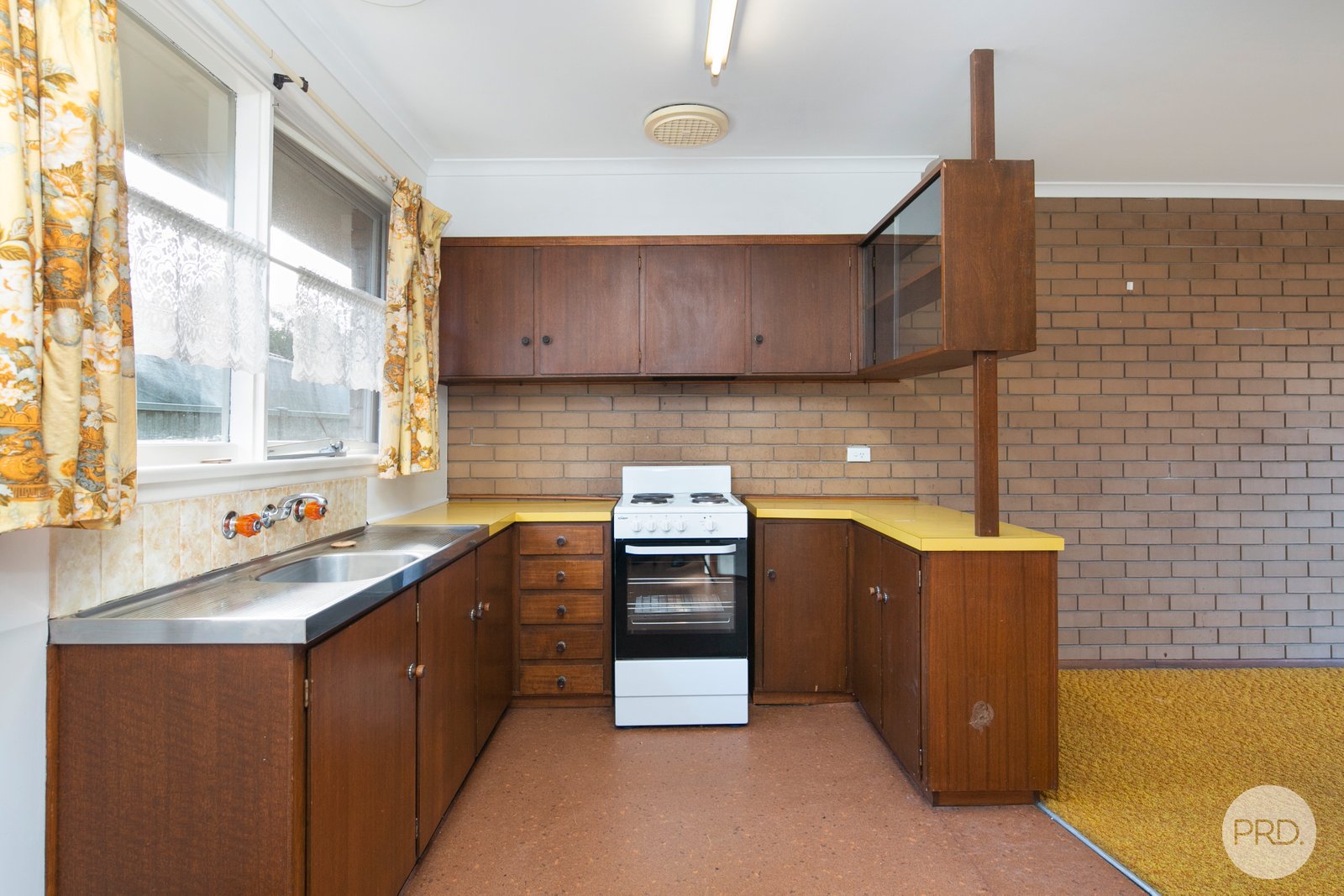 2/22 Marie Crescent WENDOUREE 3