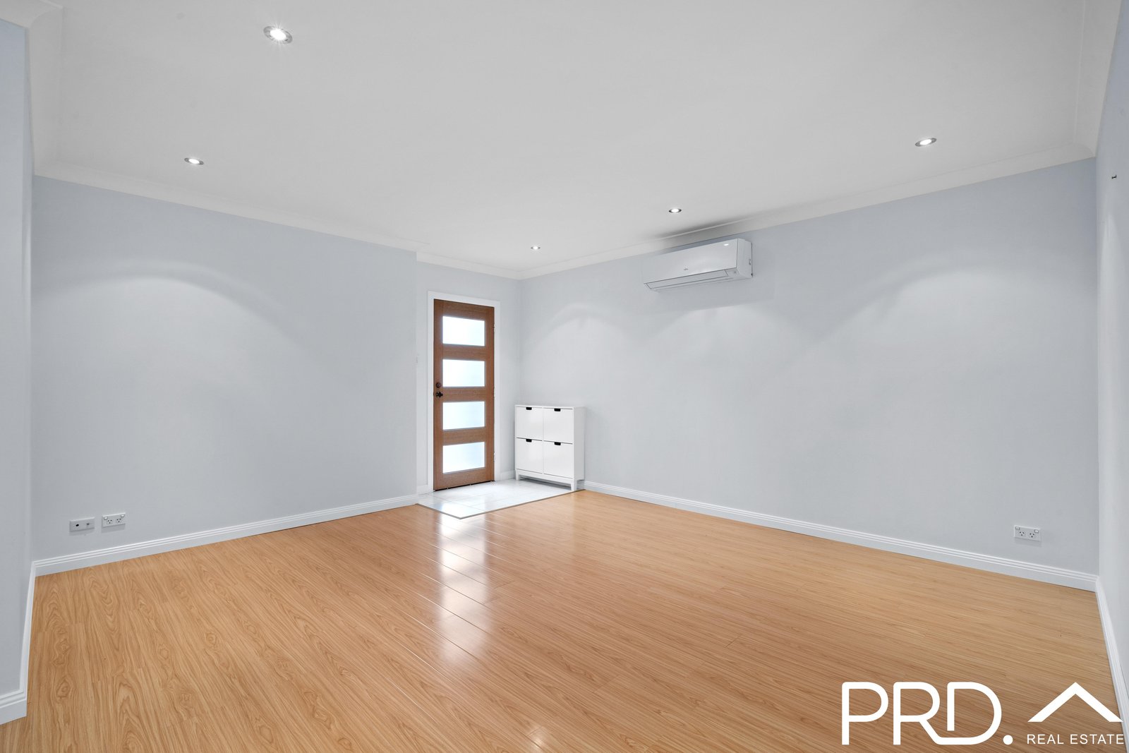 2/22 Monie Avenue EAST HILLS 2