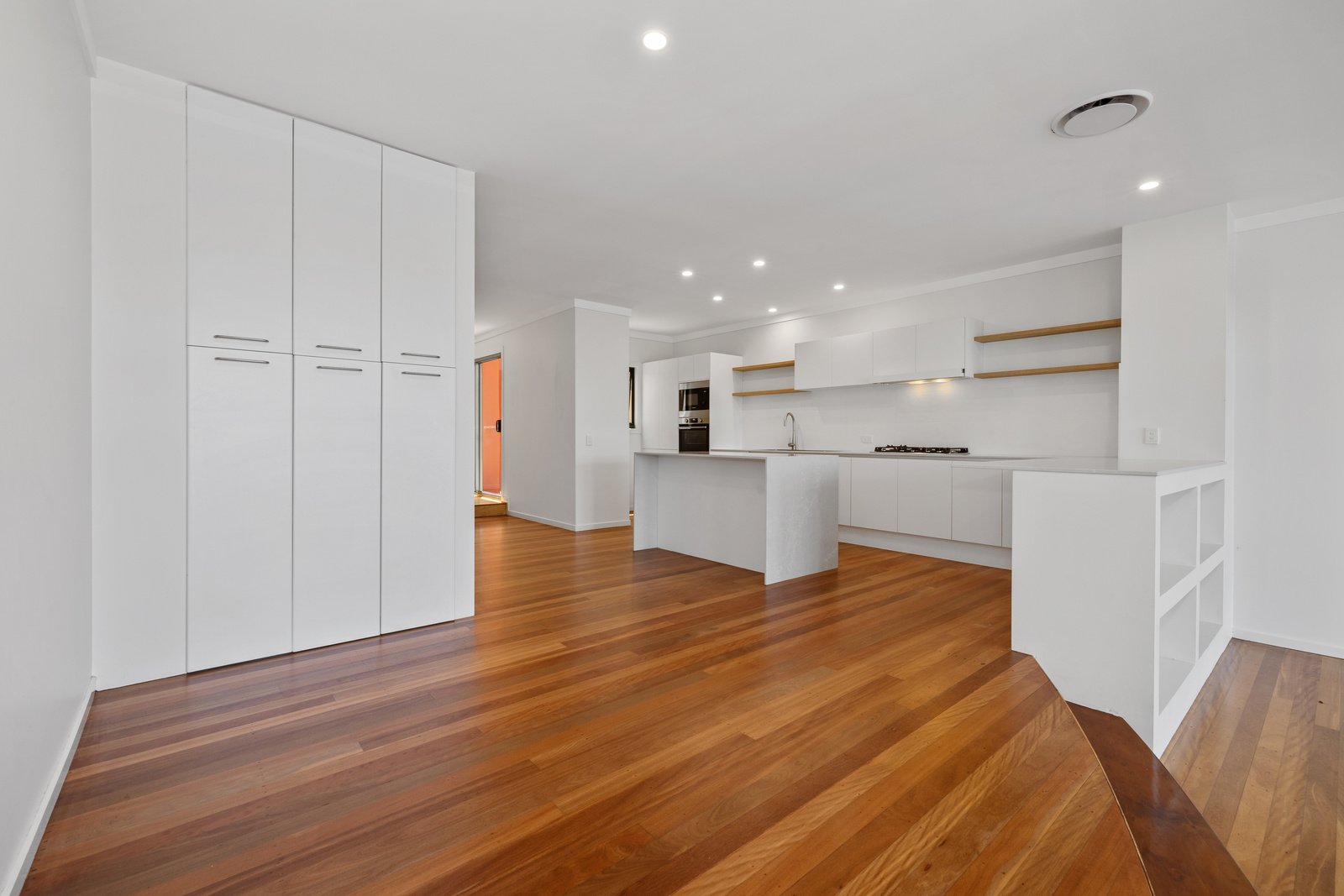 2/22 Moss Street KINGSCLIFF 10