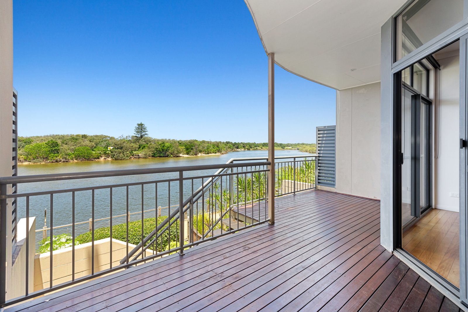 2/22 Moss Street KINGSCLIFF 18