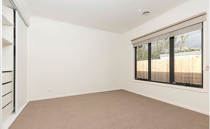 Gallery: 2/22 Myola Street