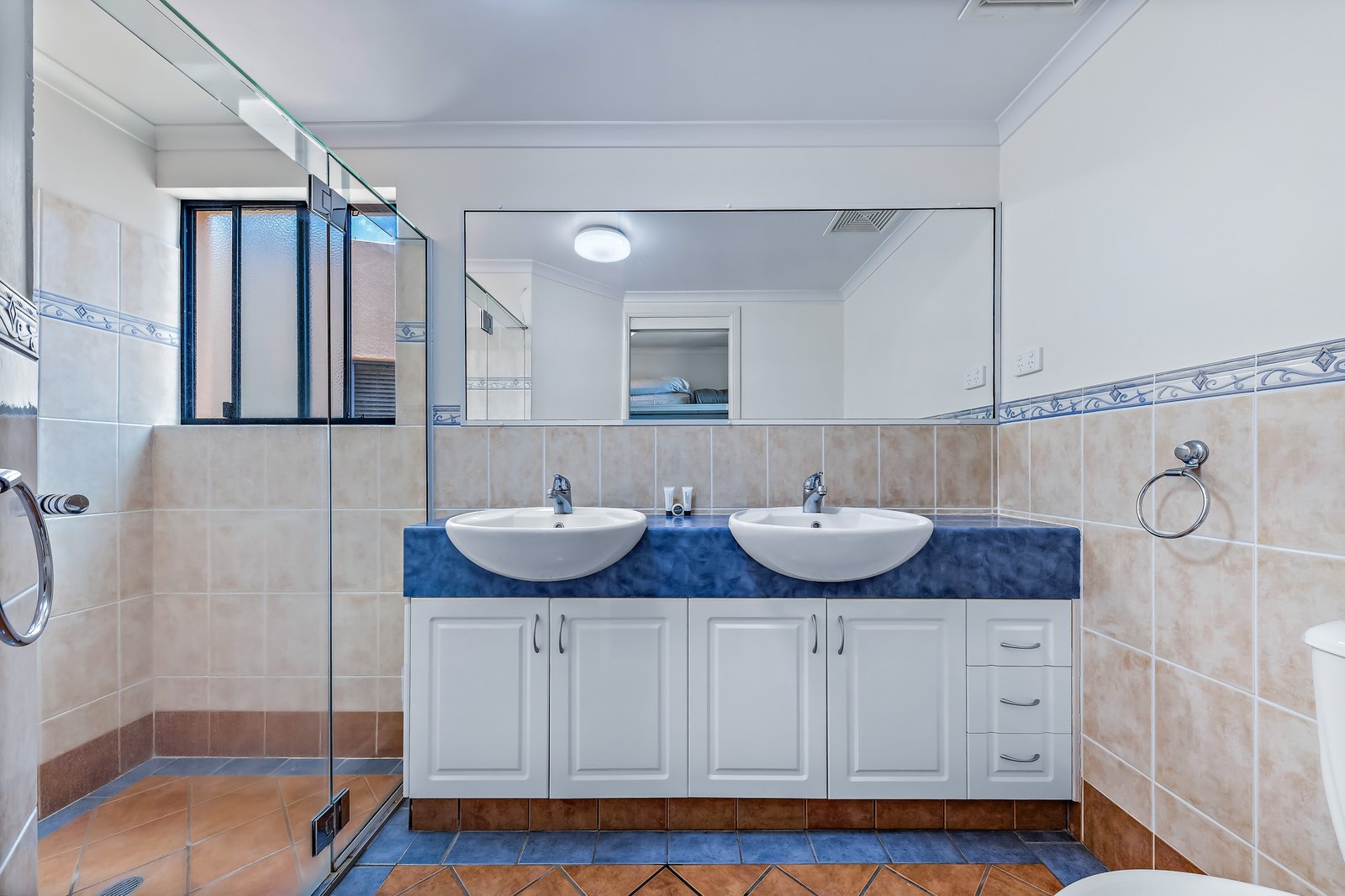 22/2 Nara Avenue AIRLIE BEACH 7