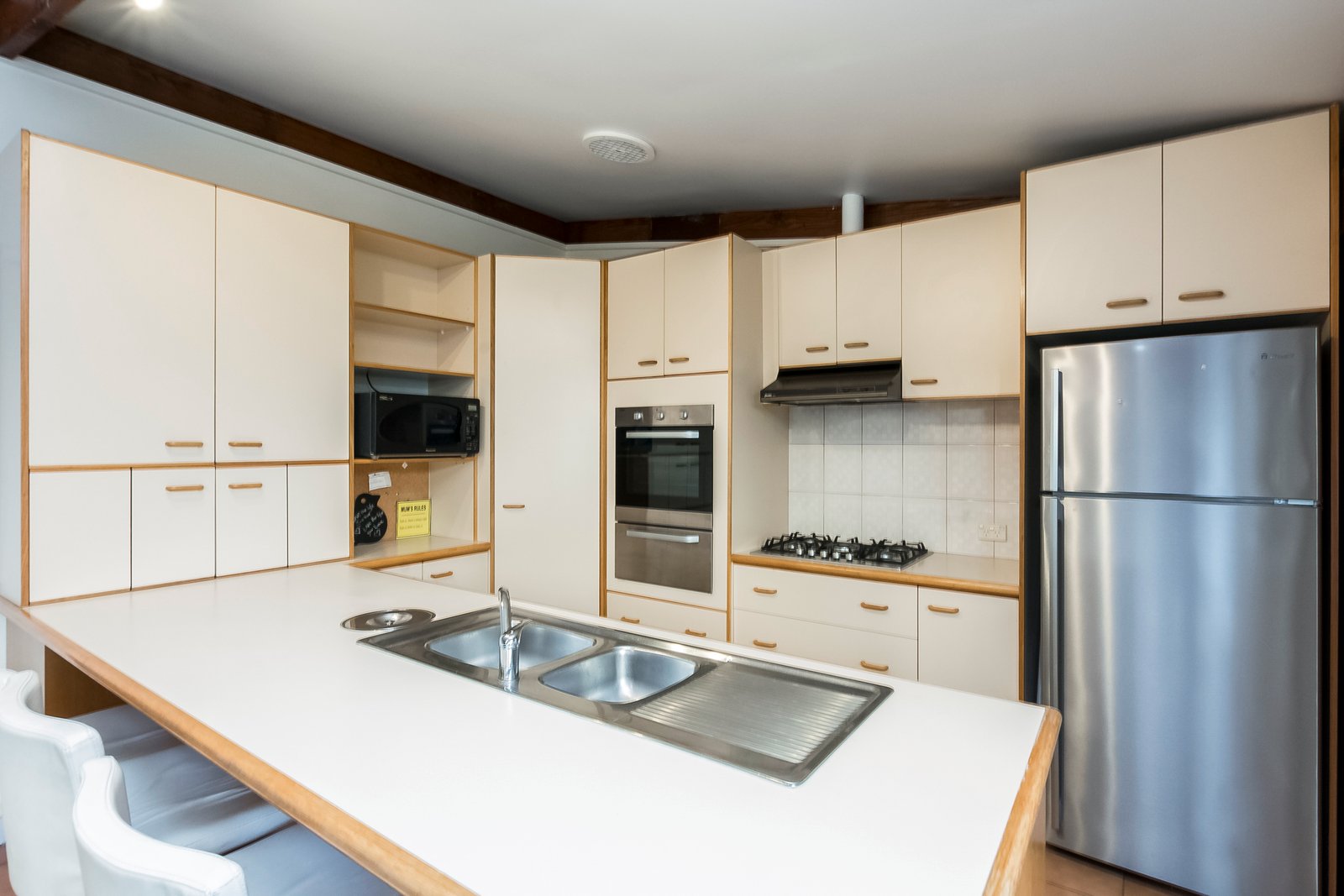 Gallery: 222 Noble Street
