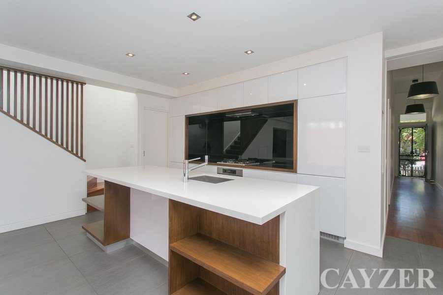 Gallery: 222 Ross Street