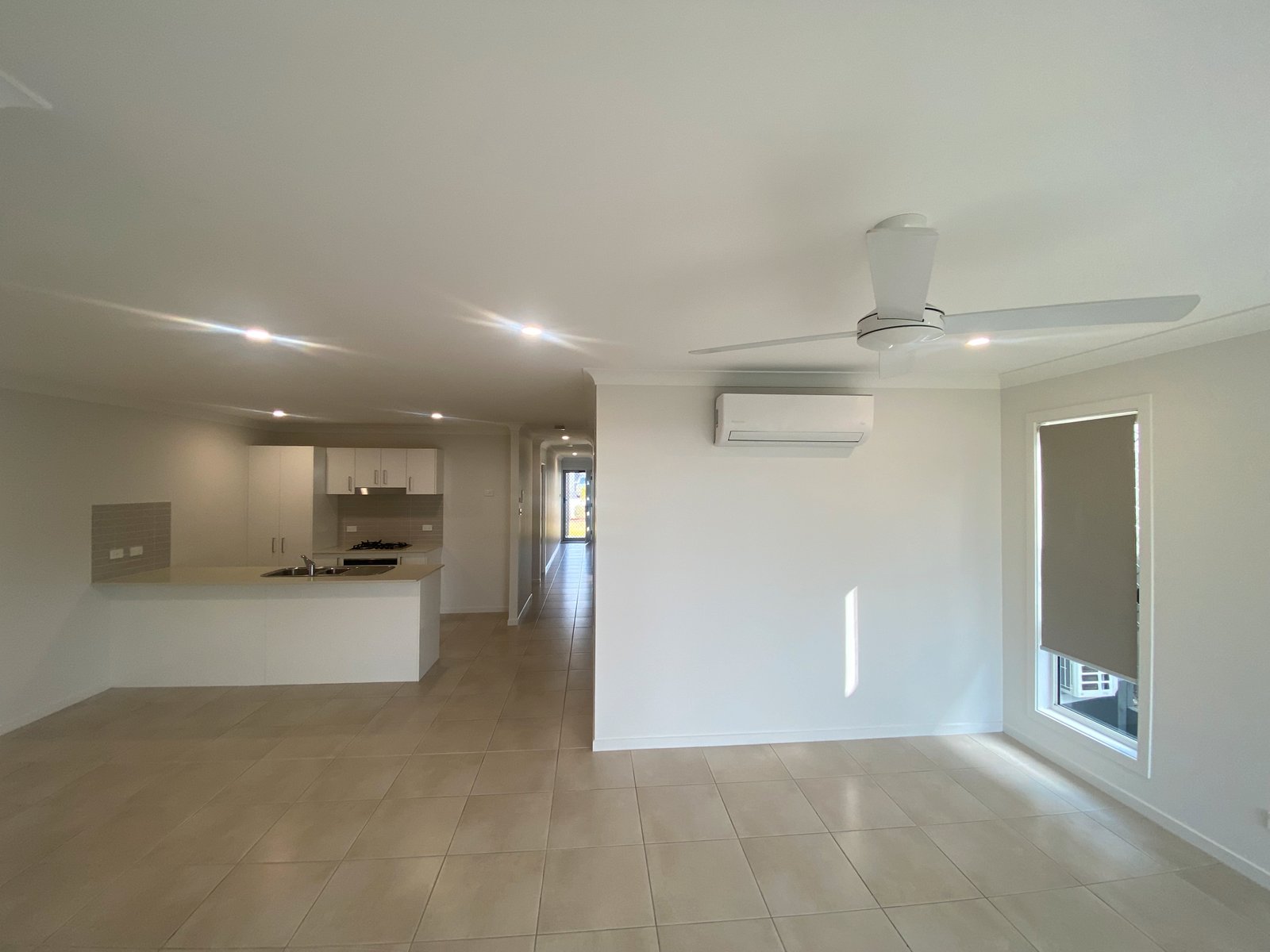 2/22 Silkstone St  Farley 8