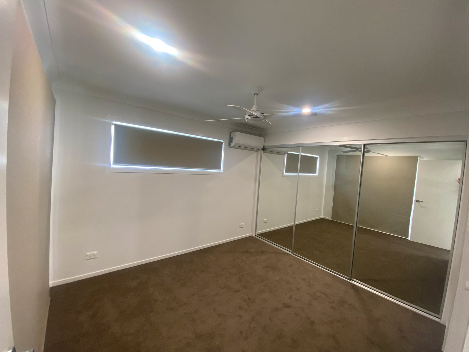 2/22 Silkstone St  Farley 10