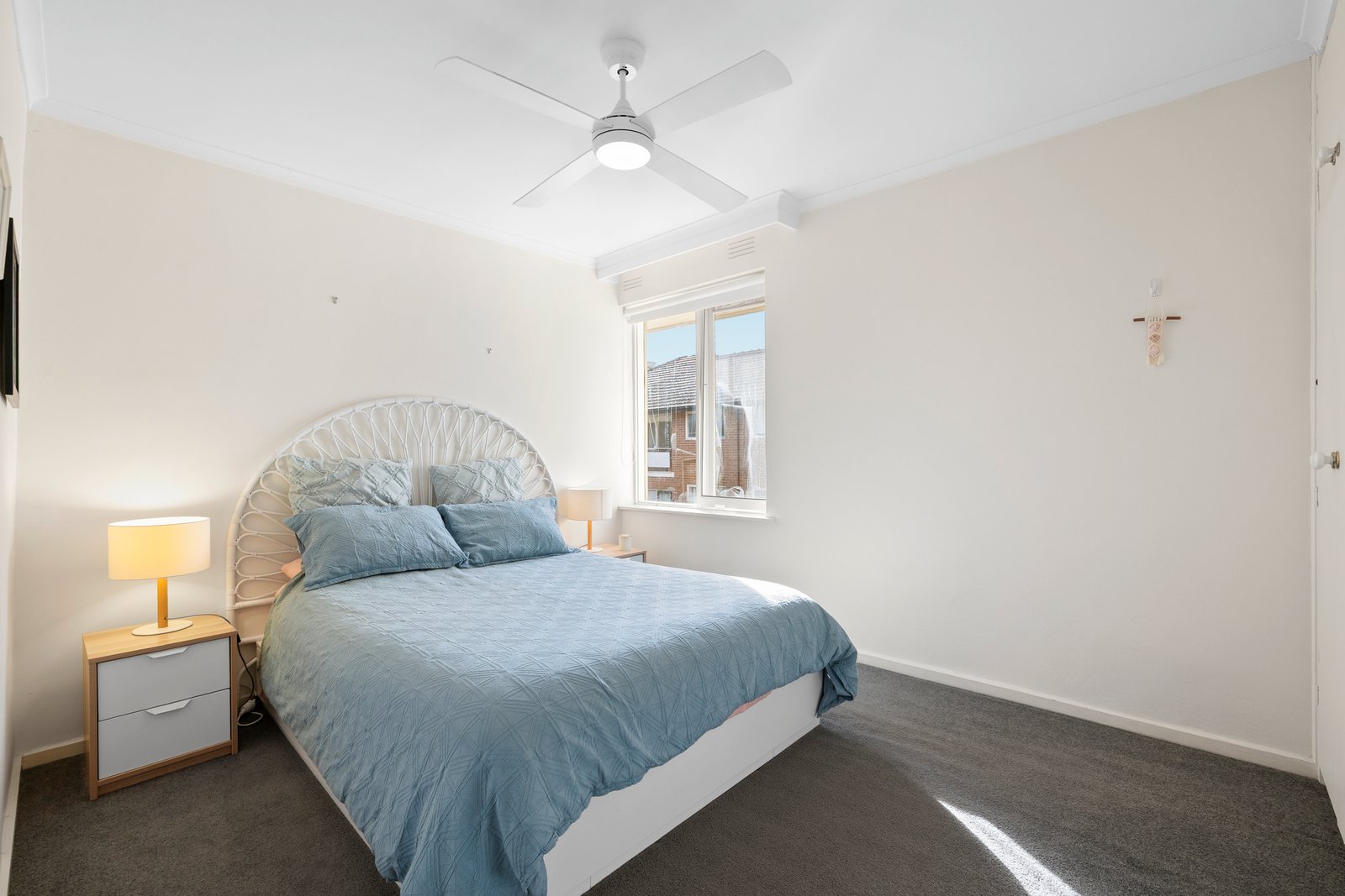 Gallery: 2/22 Walsh Street
