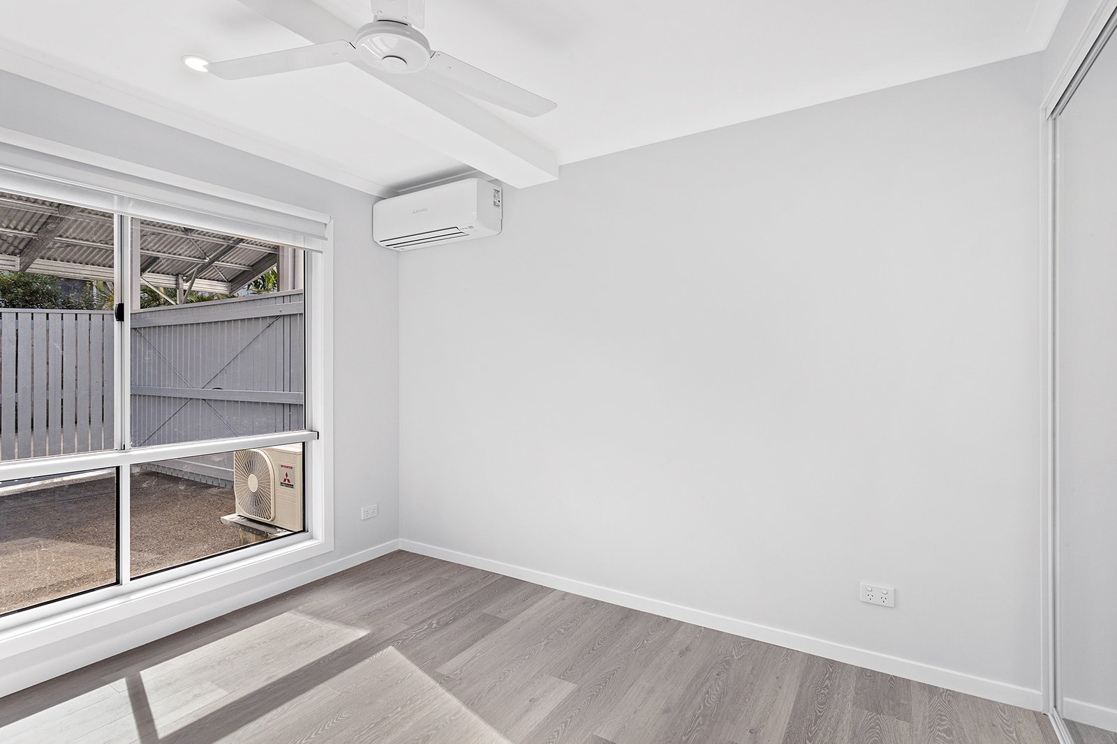 2/22 Wambiri Street CANNONVALE 6