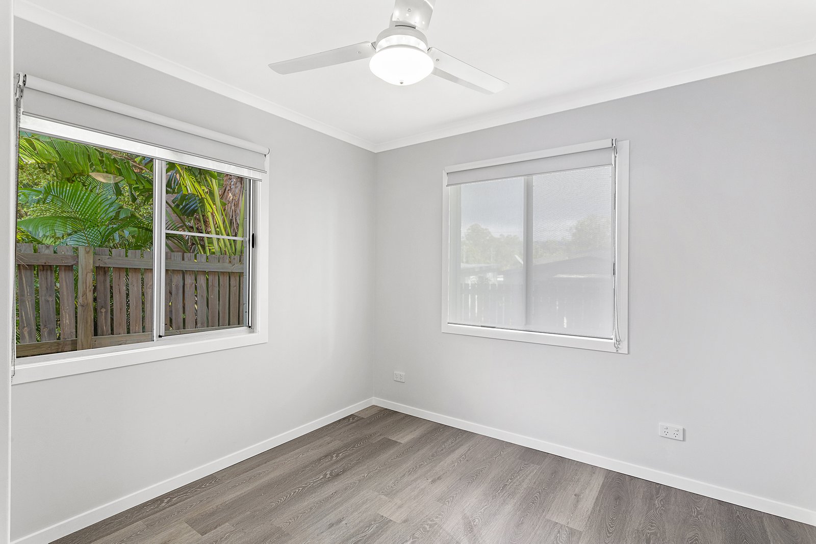 2/22 Wambiri Street CANNONVALE 8