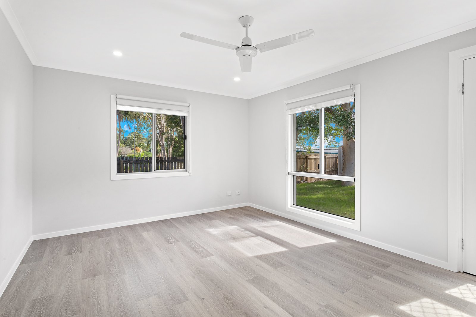 2/22 Wambiri Street CANNONVALE 12