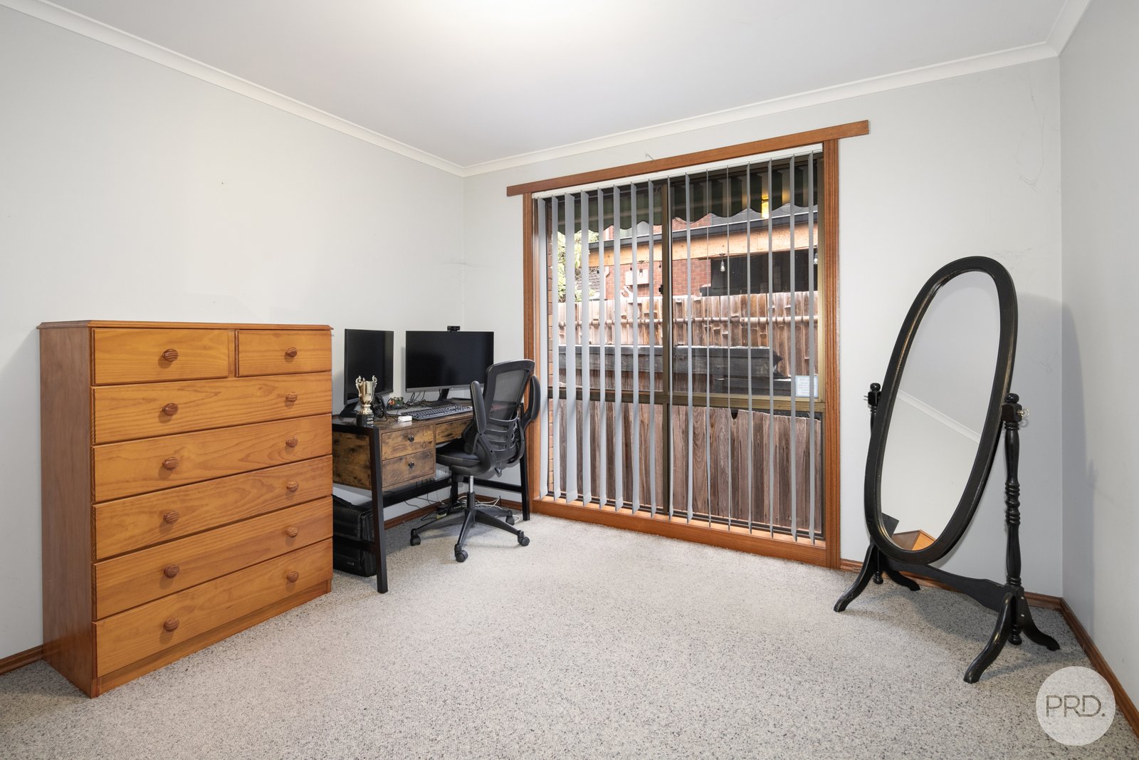 222 Wilson Street CANADIAN 9