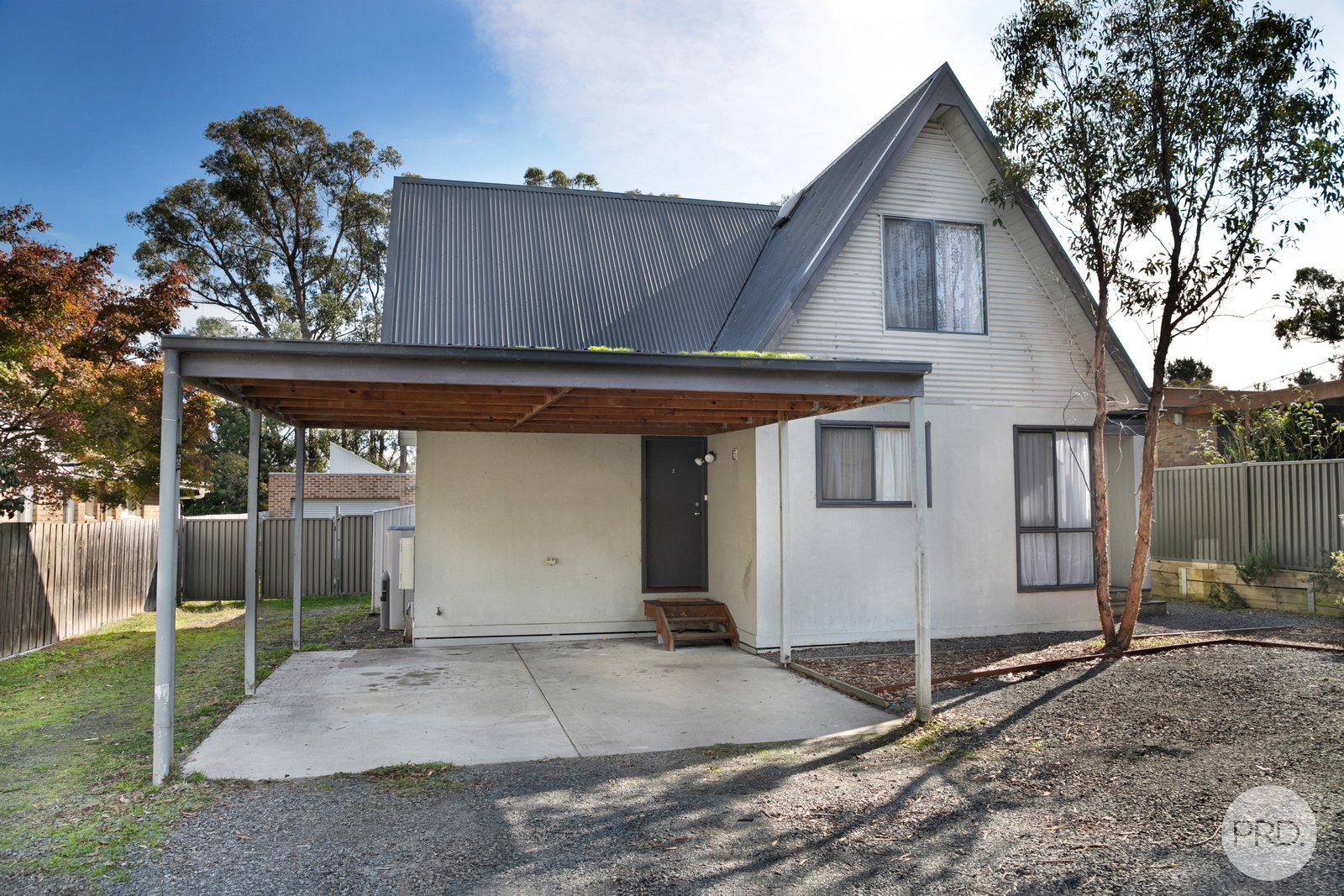 2/220 Eddy Avenue MOUNT HELEN 13