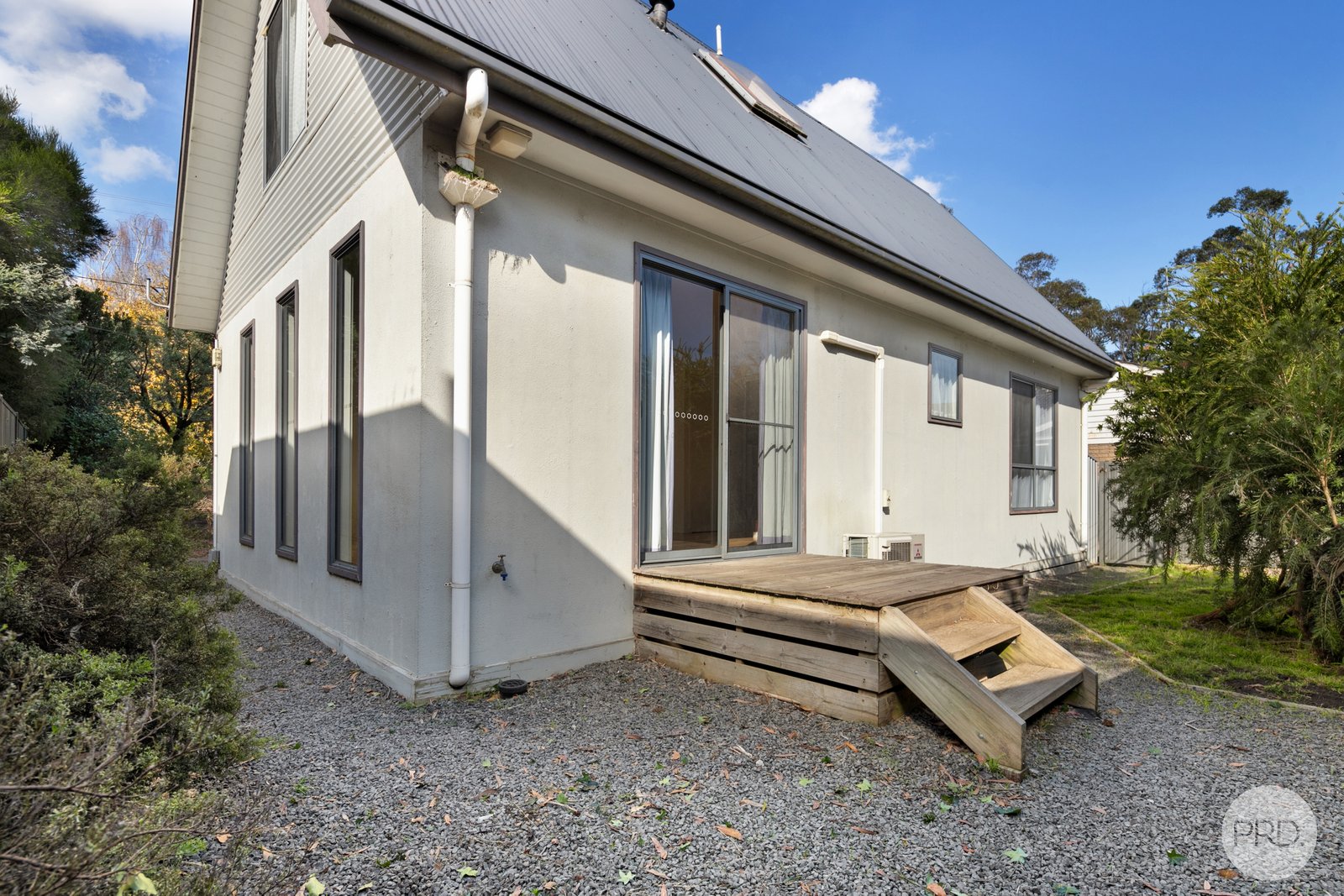 2/220 Eddy Avenue MOUNT HELEN 15