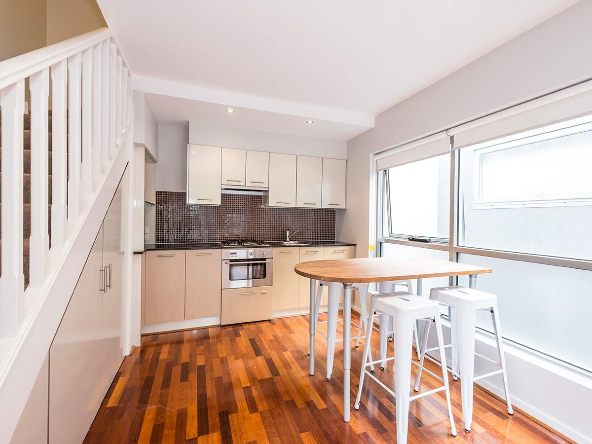 Gallery: 22/22 Abbott Street