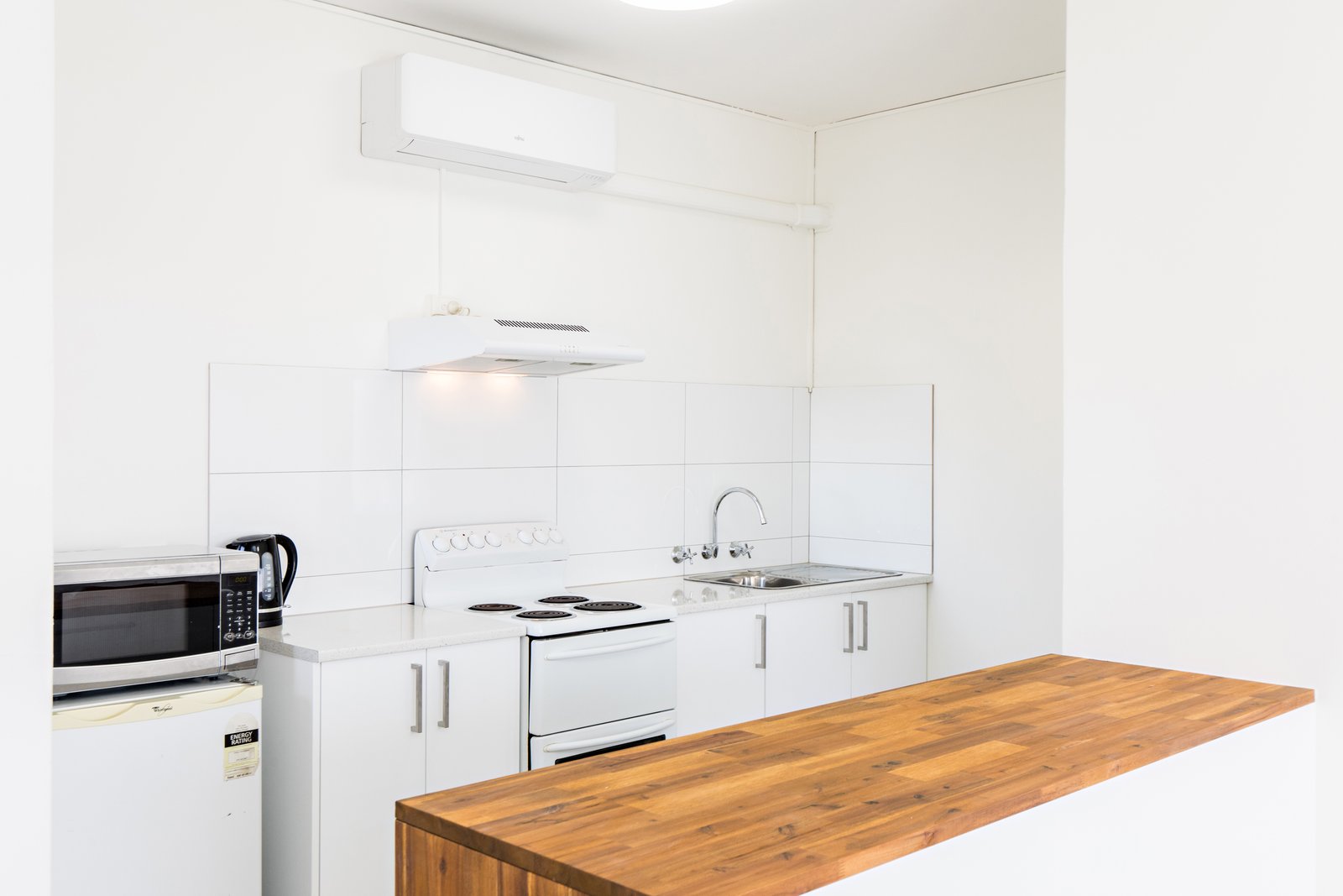 Gallery: 2/222 Drummond Street South