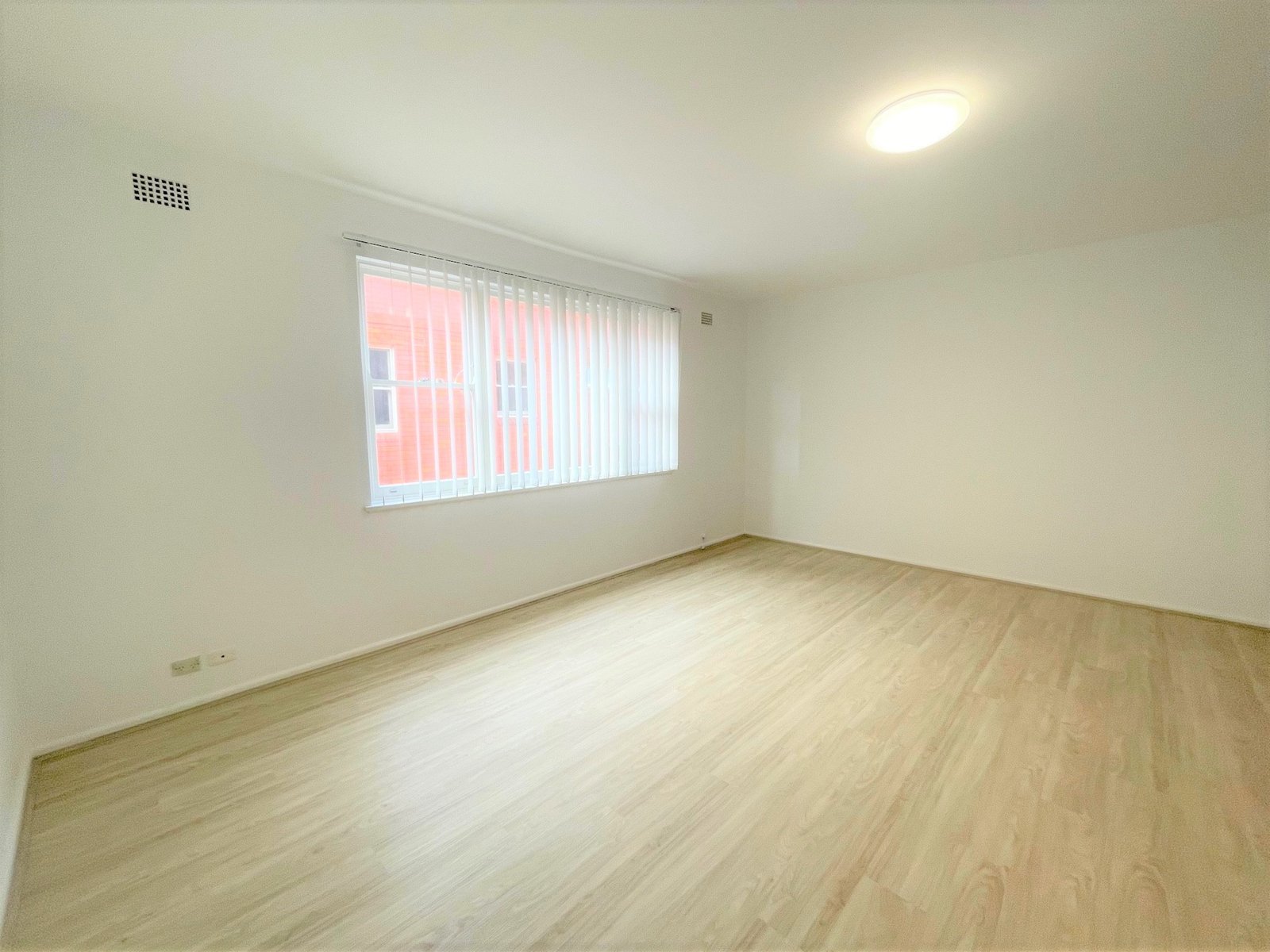 22/23-25 Queens Road BRIGHTON-LE-SANDS 3