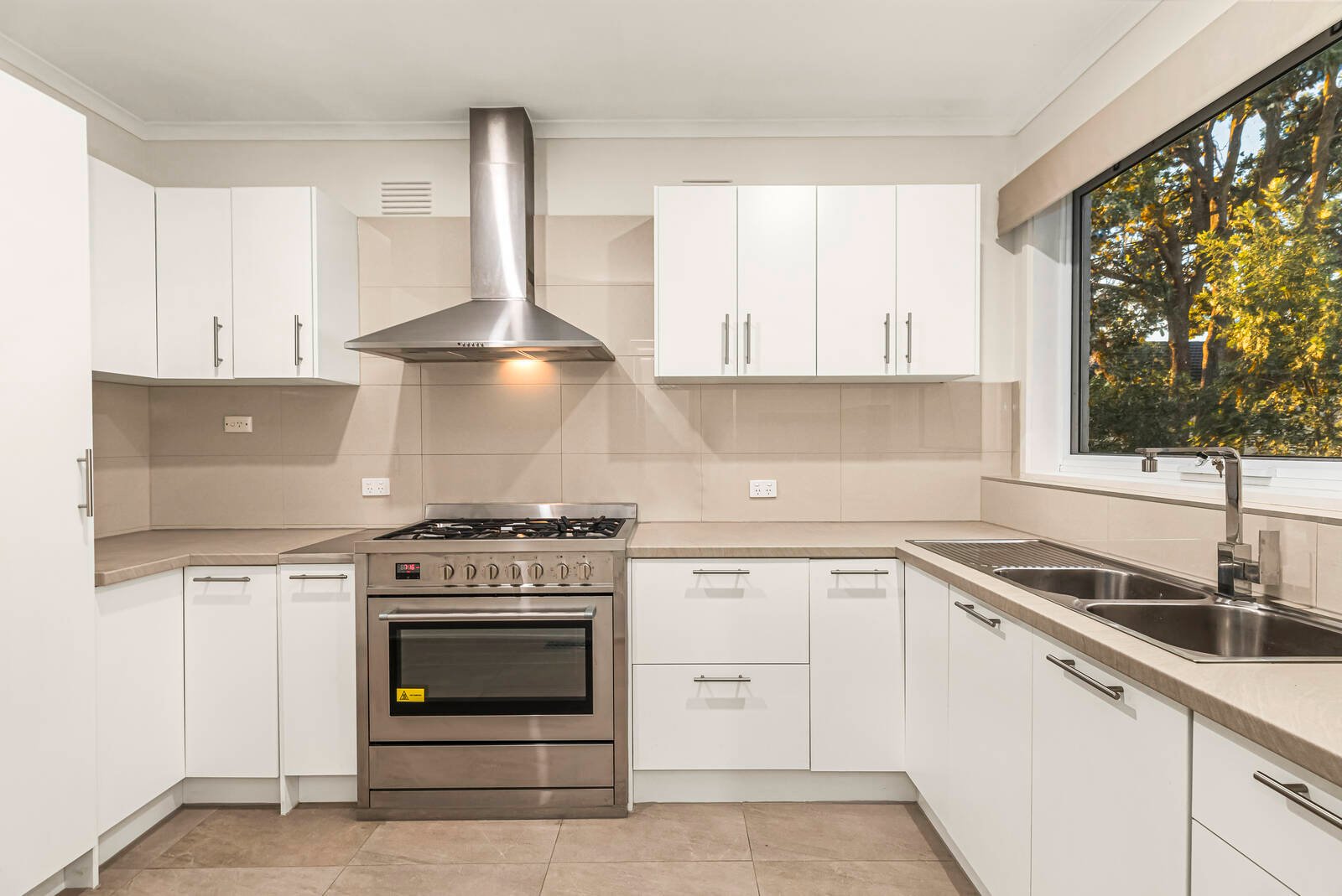 Real Estate and Property in 2/223 Balwyn Road, Balwyn North, VIC