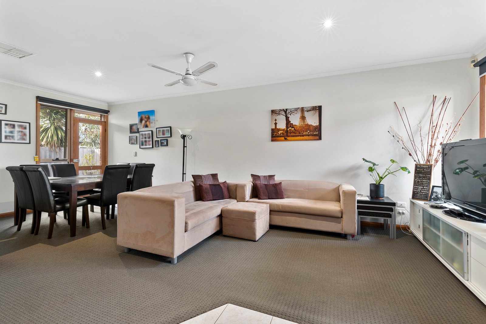 Gallery: 2/223 Centre Road