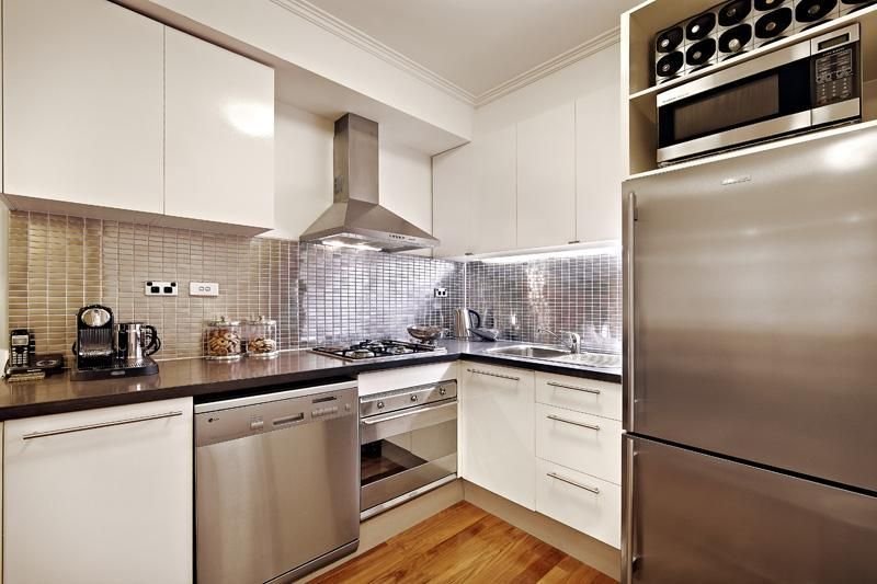 Gallery: 222/360 St Kilda Road