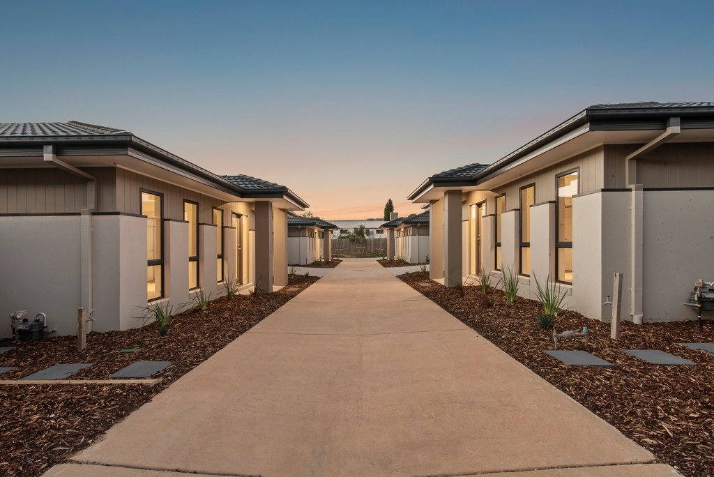 2/225 East Lloyd Street BENDIGO 17