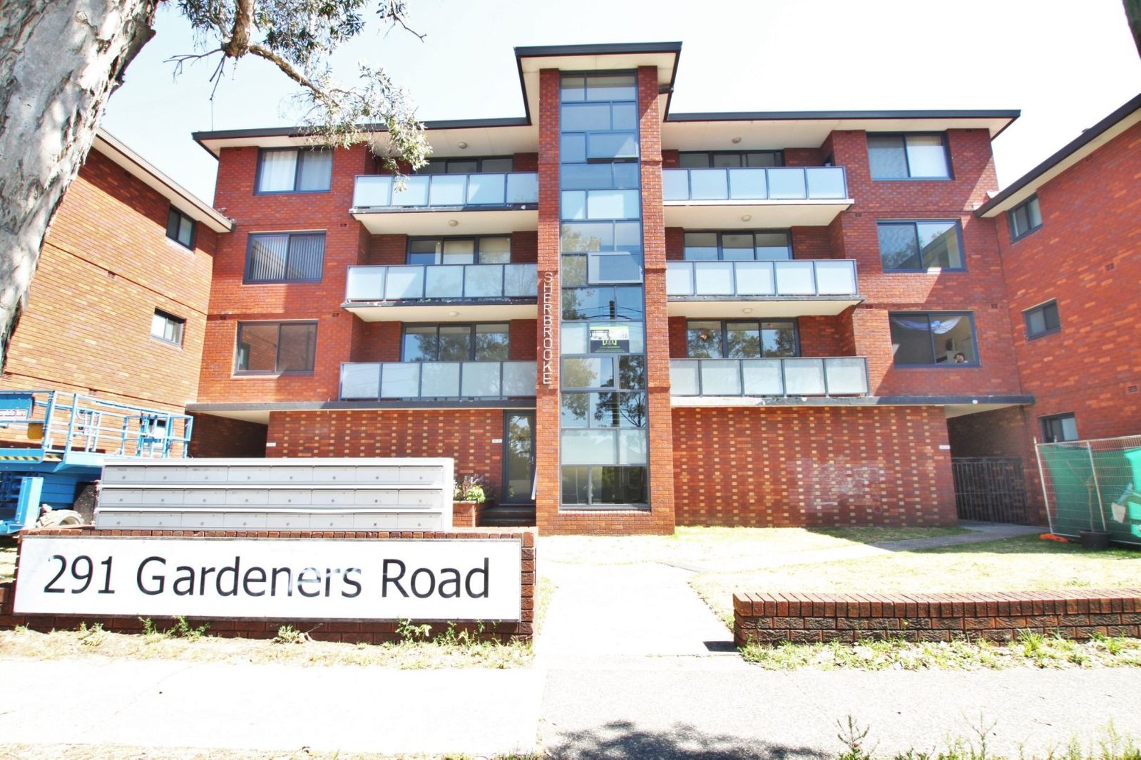 22/291 Gardeners Road EASTLAKES 1