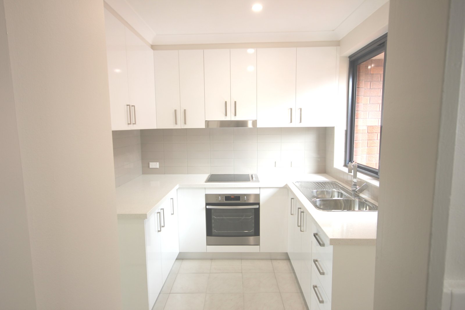 22/291 Gardeners Road EASTLAKES 2