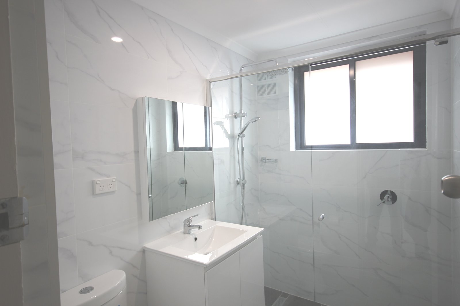 22/291 Gardeners Road EASTLAKES 3