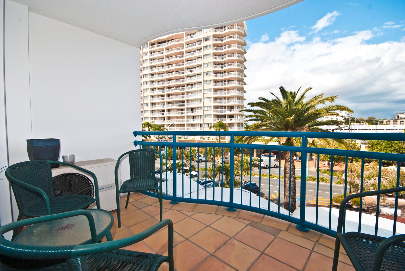 222/99 Griffith St  COOLANGATTA 6