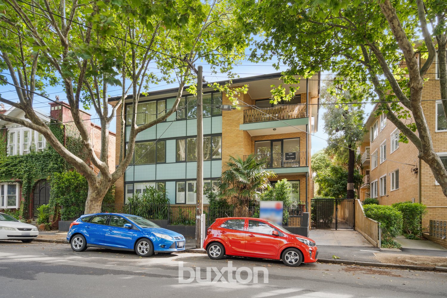 Gallery: 2/22A Acland Street