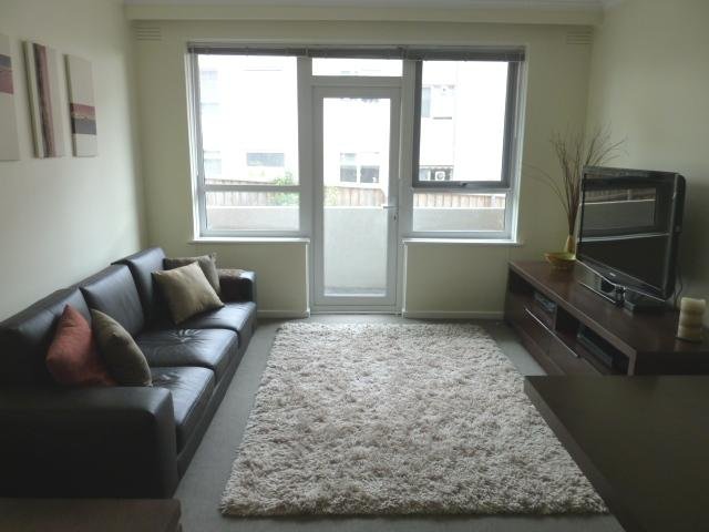 Gallery: 2/22A Fernhill Road North