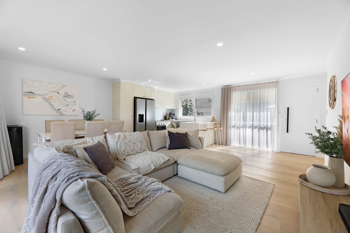 2/23 Albion Avenue MIAMI 3