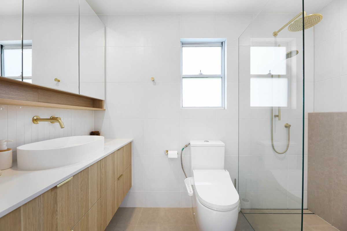 2/23 Albion Avenue MIAMI 7