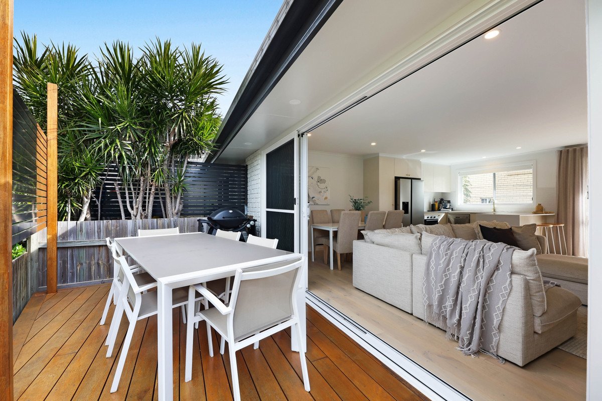 2/23 Albion Avenue MIAMI 10