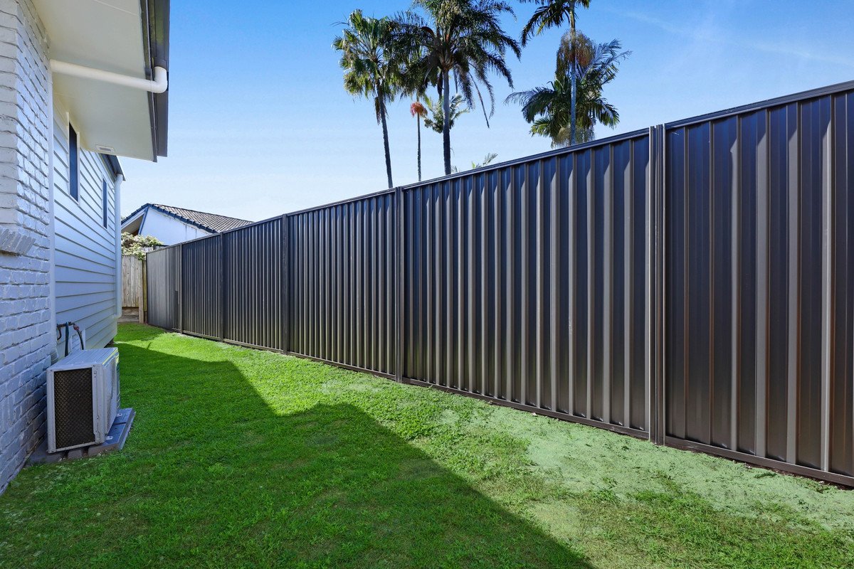 2/23 Albion Avenue MIAMI 12