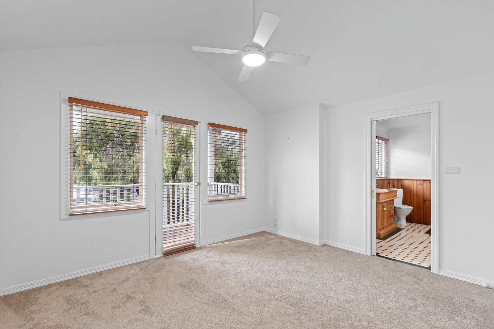 Real Estate and Property in 2/23 Beaver Street, Ocean Grove, VIC