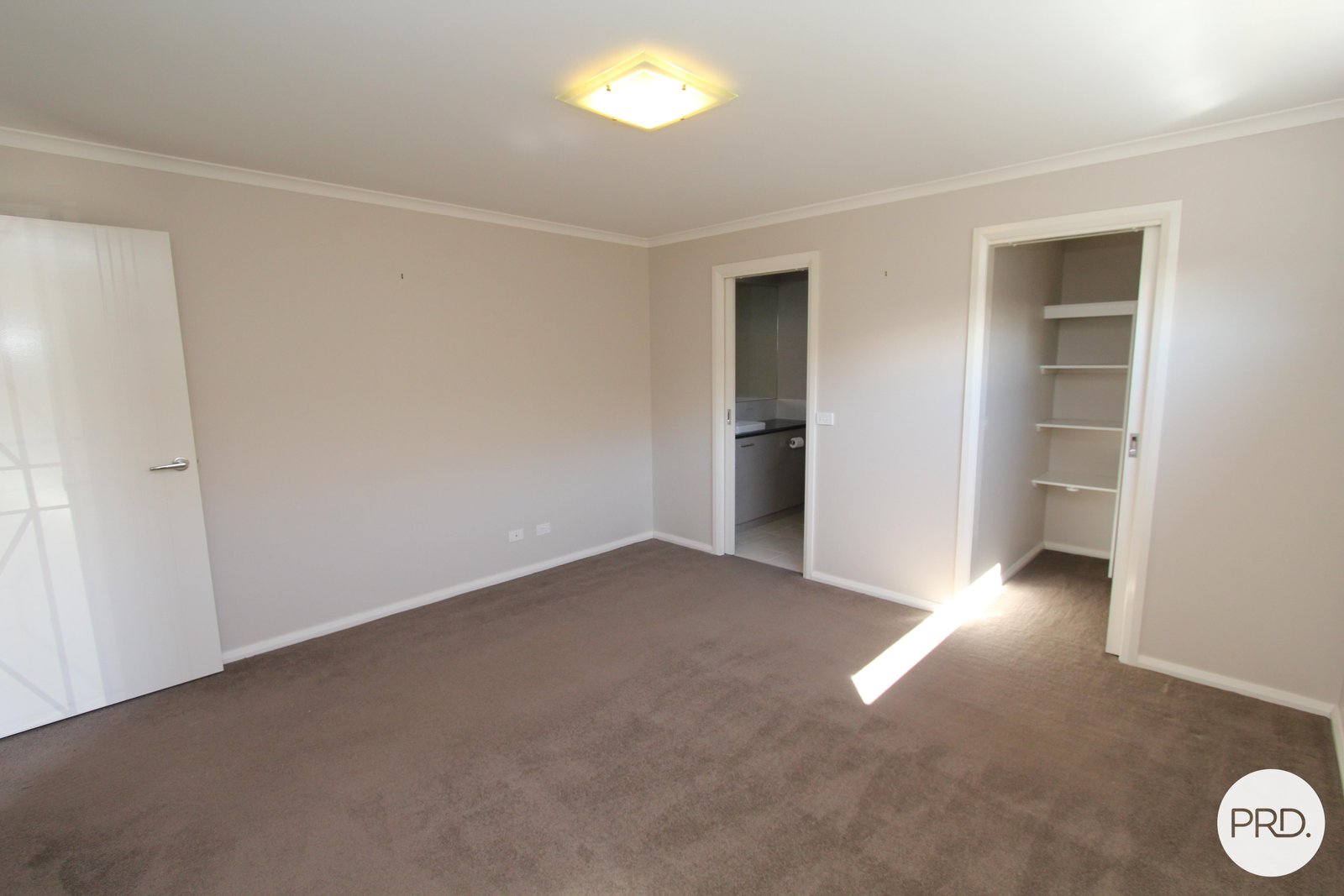 2/23 Beverin Street SEBASTOPOL 3