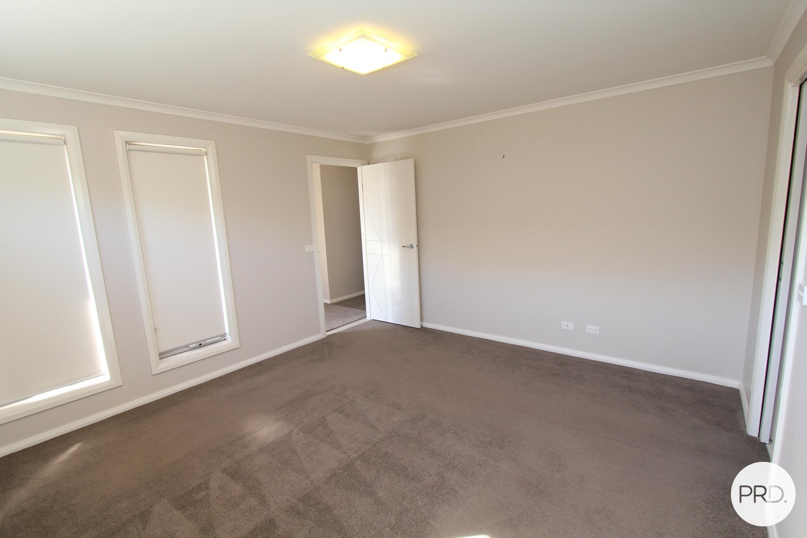 2/23 Beverin Street SEBASTOPOL 4