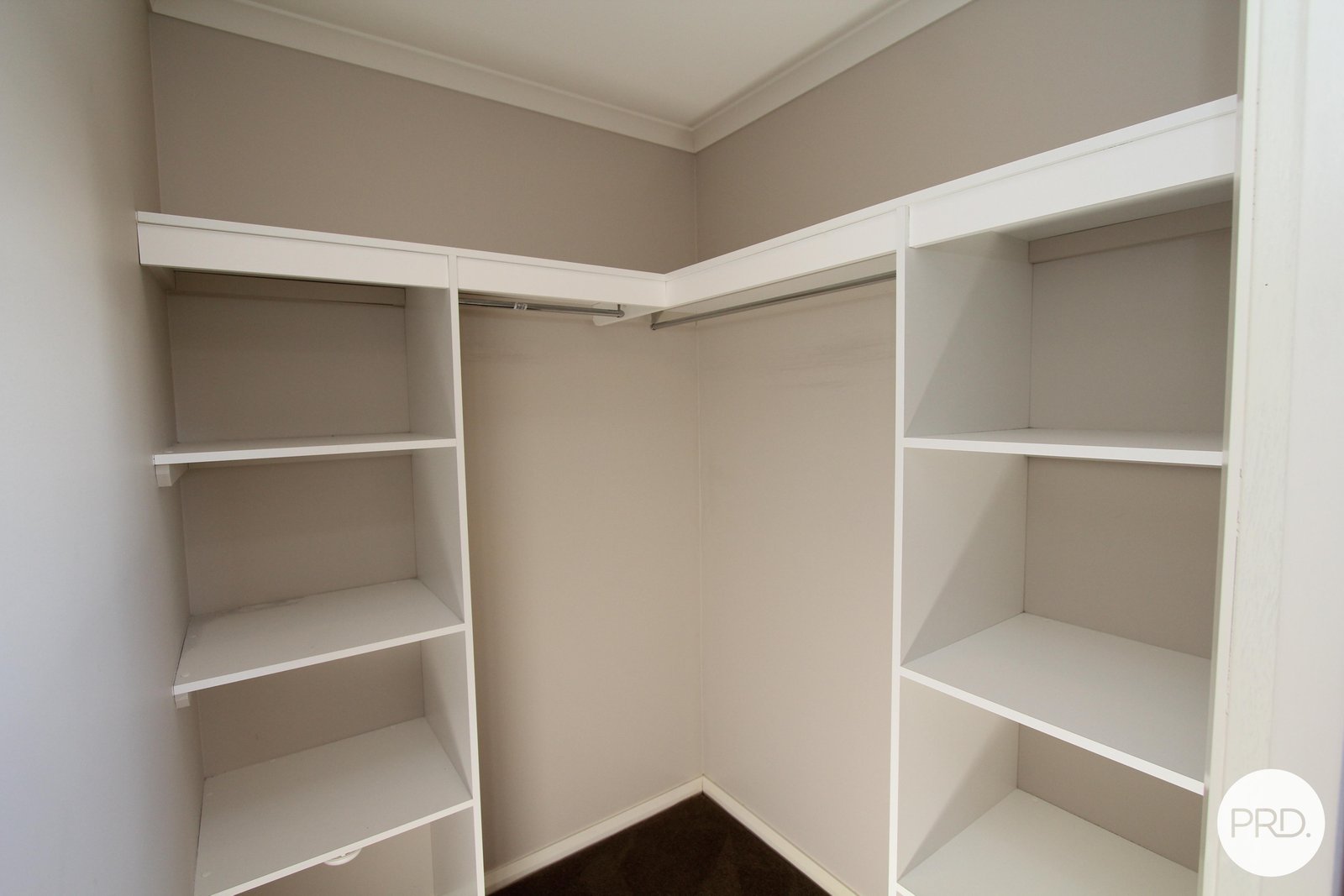 2/23 Beverin Street SEBASTOPOL 7