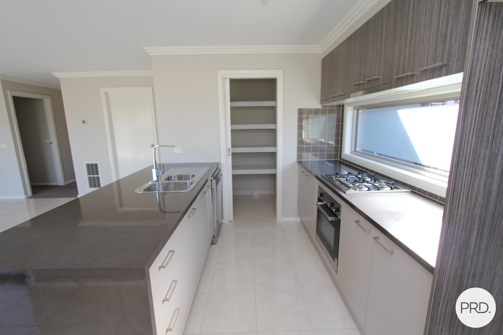 2/23 Beverin Street SEBASTOPOL 15