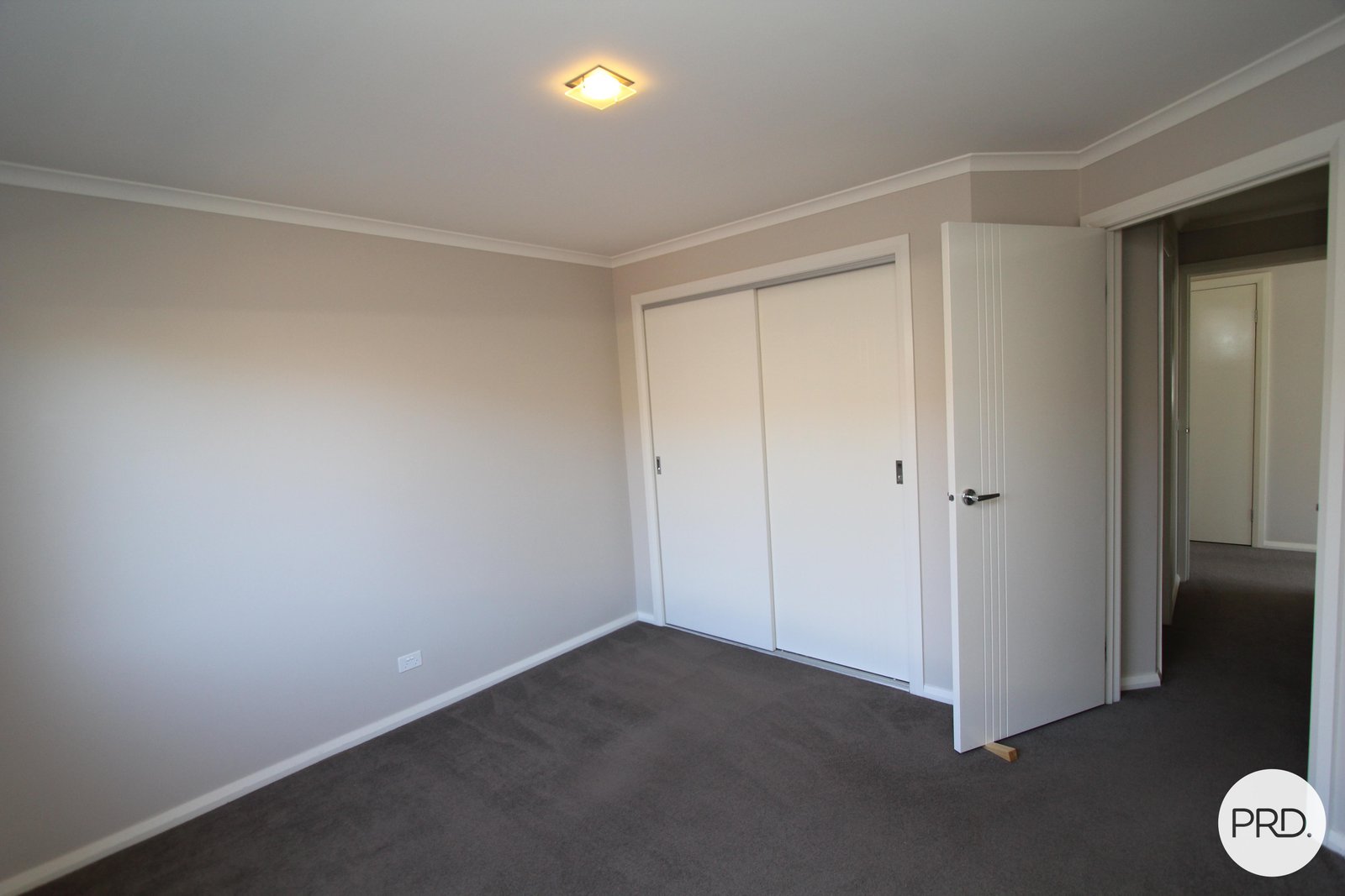 2/23 Beverin Street SEBASTOPOL 20