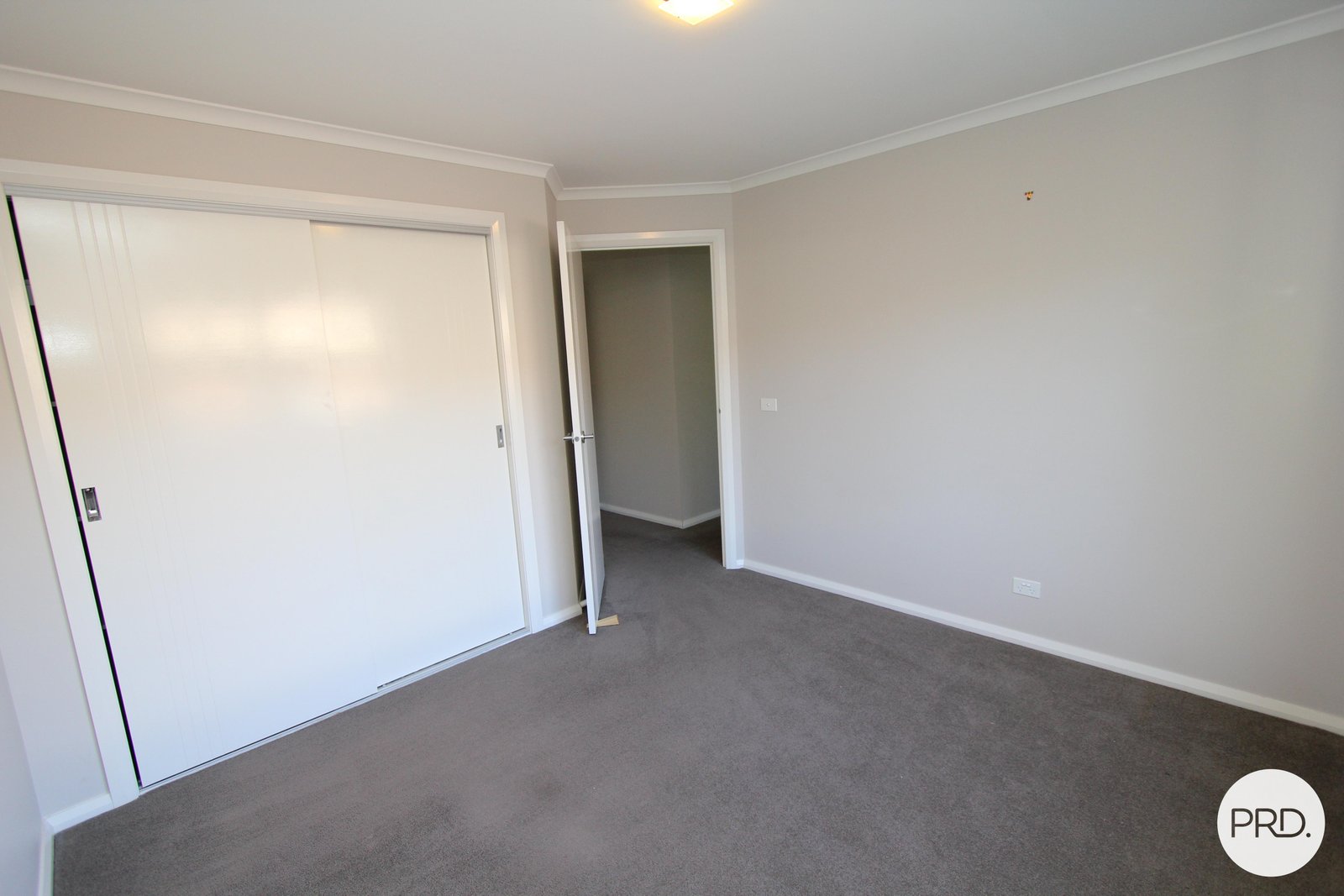 2/23 Beverin Street SEBASTOPOL 21