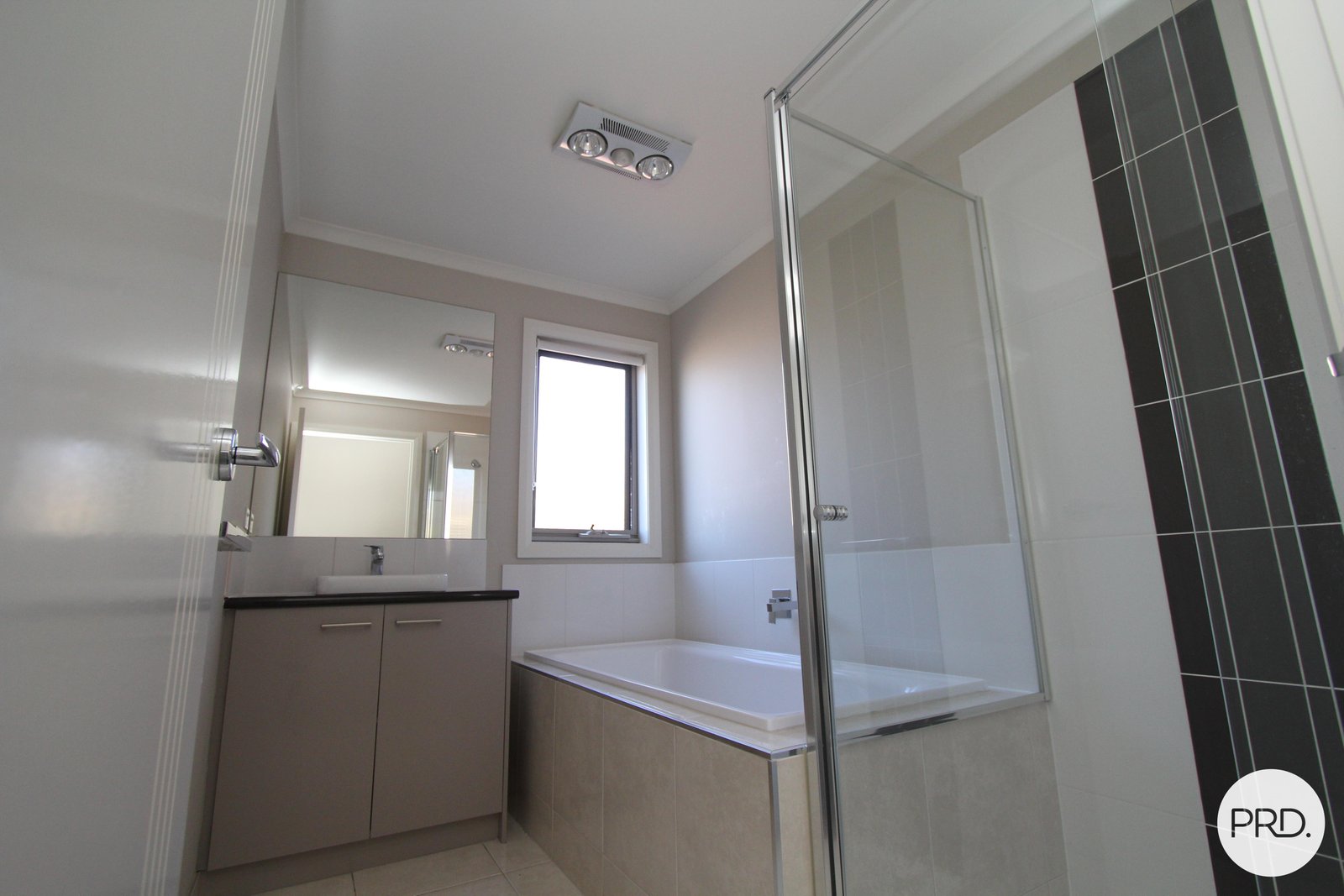 2/23 Beverin Street SEBASTOPOL 22