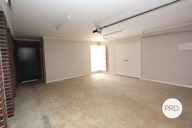 2/23 Beverin Street SEBASTOPOL 28