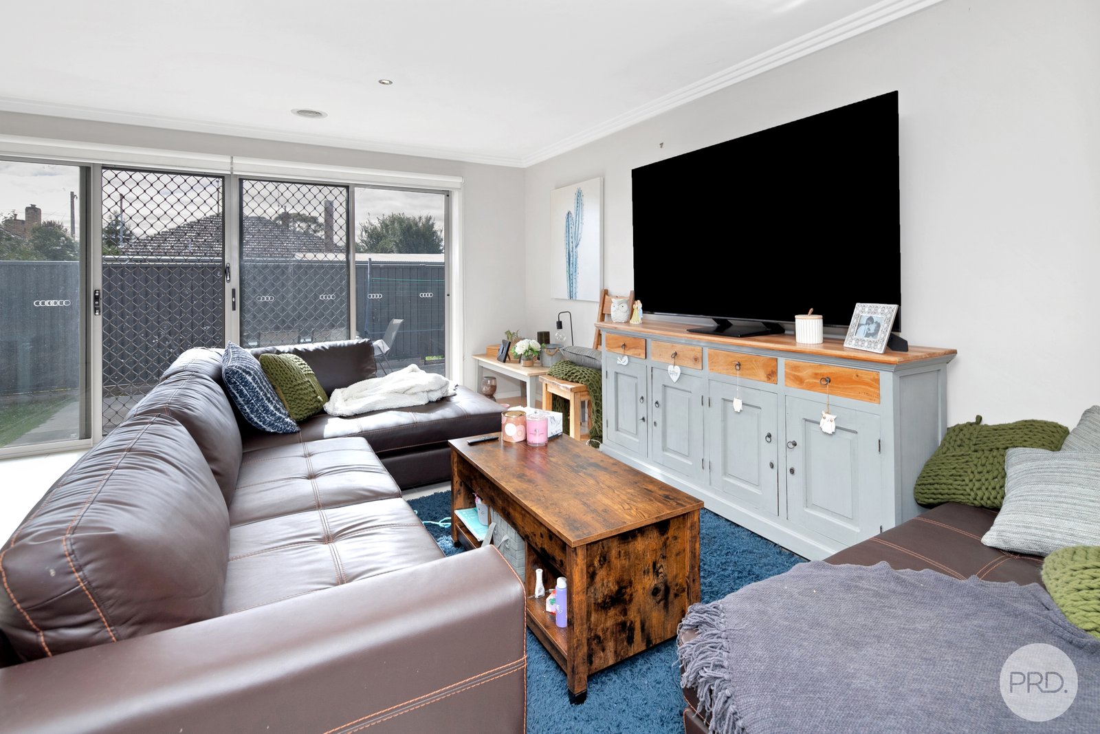 2/23 Beverin Street SEBASTOPOL 5