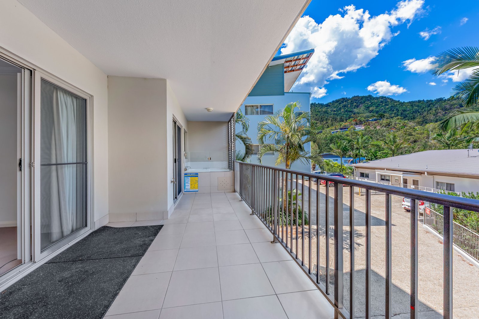 22/3 Deloraine Close CANNONVALE 2