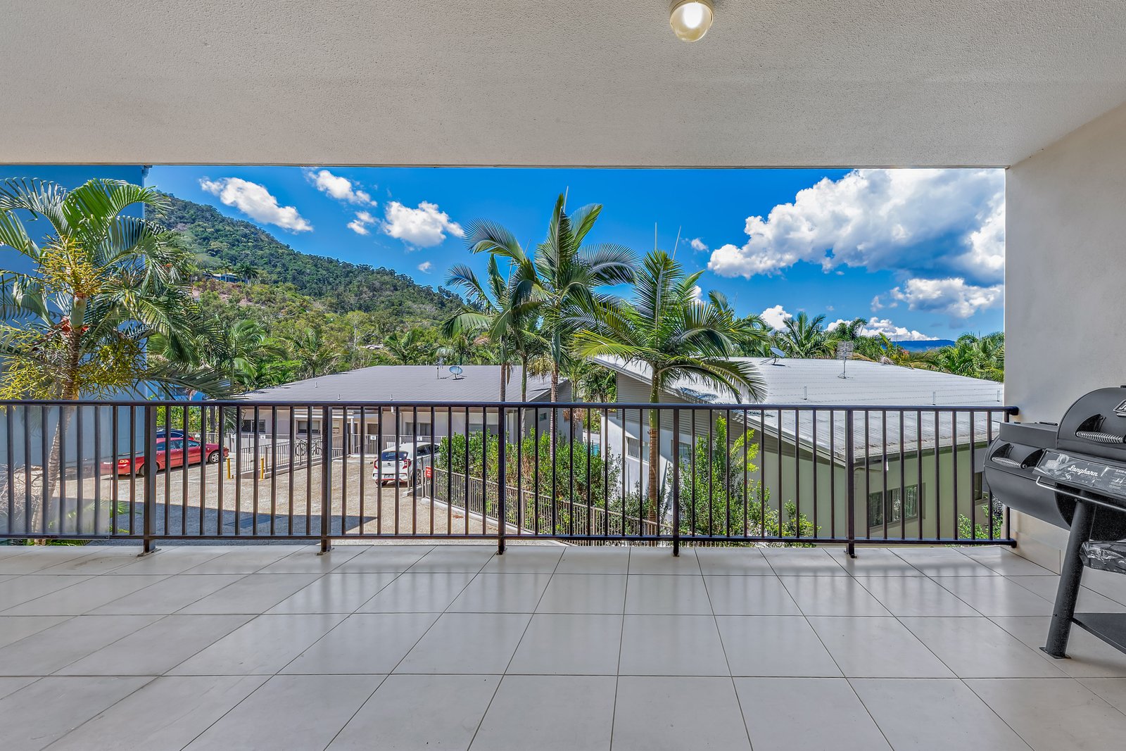 22/3 Deloraine Close CANNONVALE 12