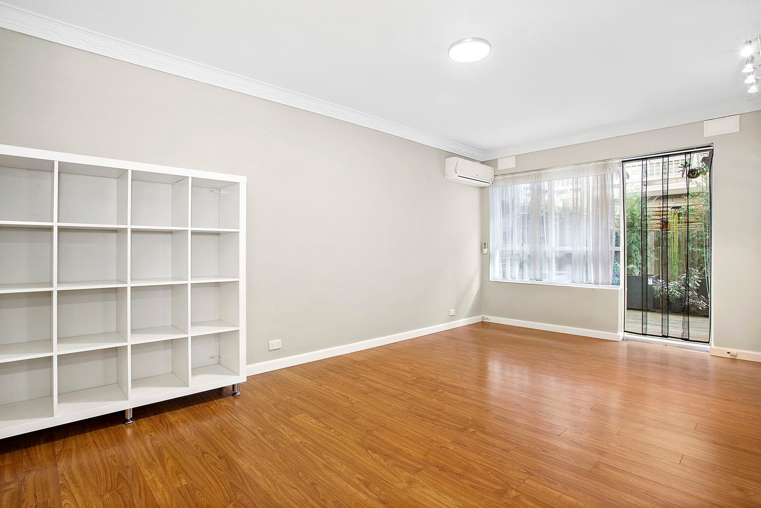 Gallery: 2/23 Genoa Street