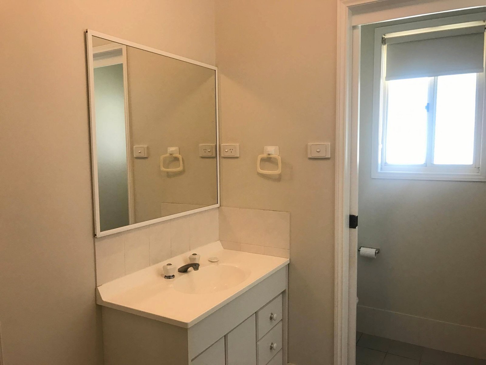 2/23 Gilchrist Avenue SALAMANDER BAY 14